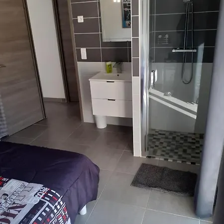Maison Au Calme 2 Chambres Feriehus *